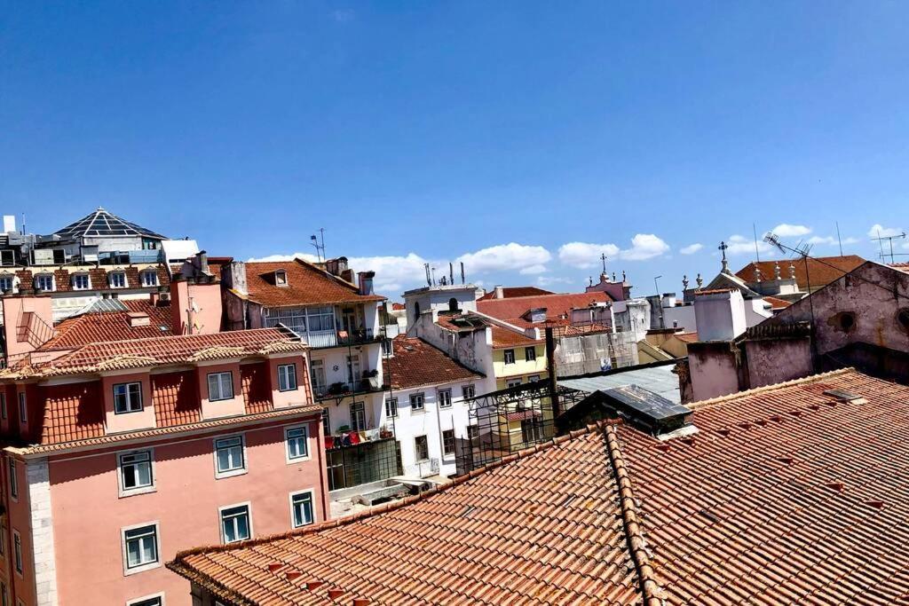 32 2 - Heart Of Lisbon Private Apartment, Bairro Alto Exterior foto