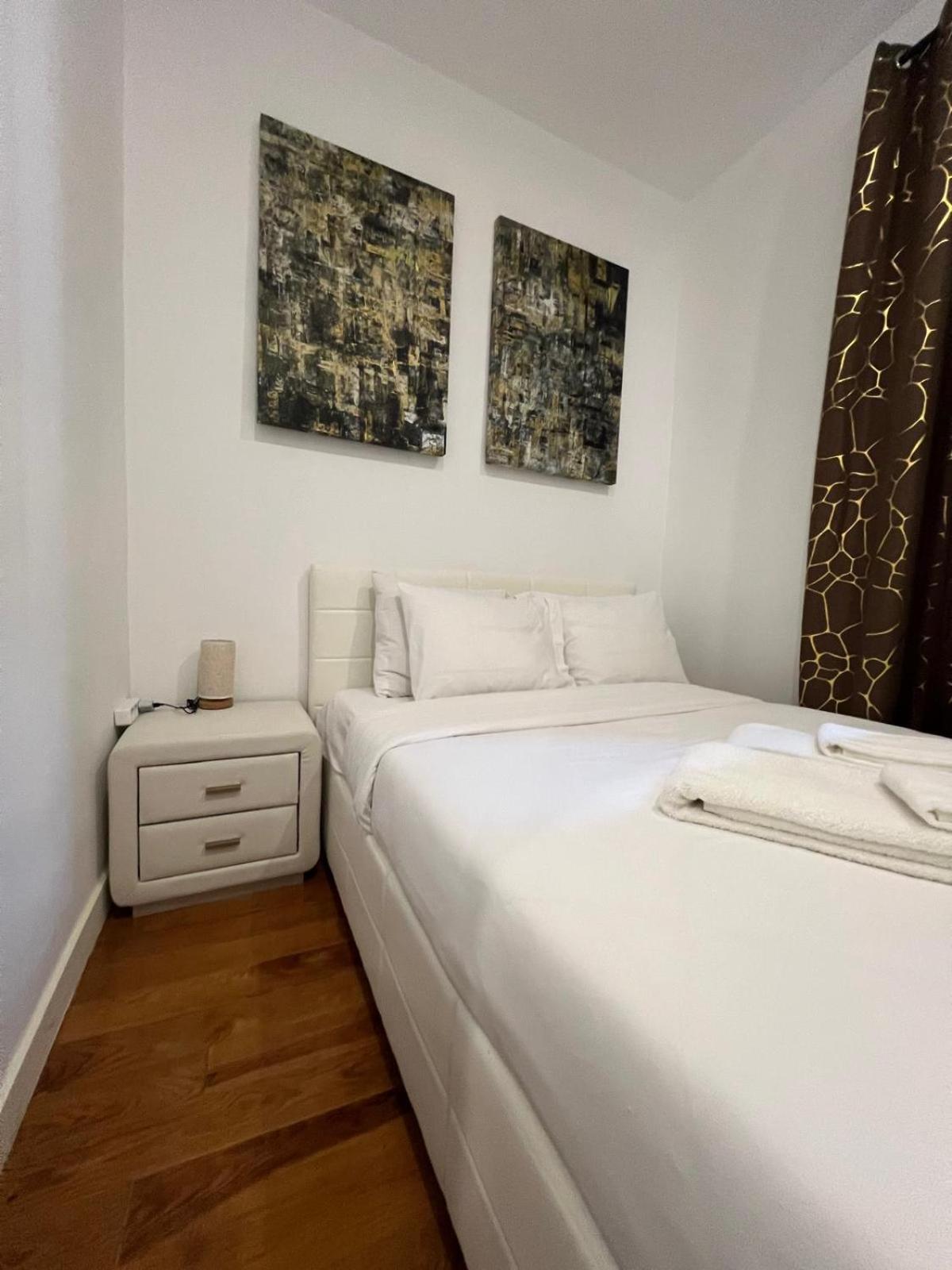 32 2 - Heart Of Lisbon Private Apartment, Bairro Alto Exterior foto